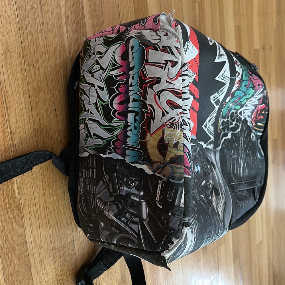 SPRAYGROUND backpack. - Picture 4 of 6